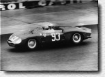 Nrburgring 1000 km 1962: The Rodriguez brothers, Pedro and Ricardo, drove Ferrari's first V8, the Dino 268SP s/n 0806 in it's debut race. The Mexicans retired, because Pedro spun into a ditch. 