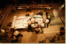 Pitstop and drivers' change at the Team ADT Champion Racing